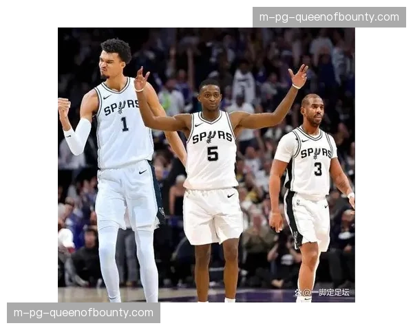 底特律活塞40胜13负领跑联盟,攻防实力展现冠军级别竞争力 底特律活塞40胜13负领跑联盟,攻防实力展现冠军级别竞争力