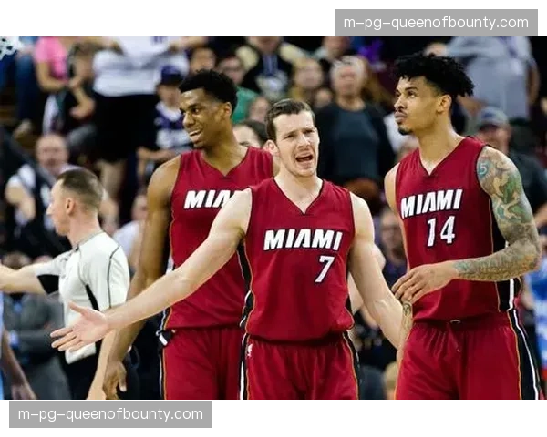 述评:热火用强硬的半场阵地战,成功拖垮了年轻魔术的转换节奏 述评:热火用强硬的半场阵地战,成功拖垮了年轻魔术的转换节奏