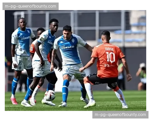 战术板：里昂主场迎战摩纳哥，中场绞杀将如何影响攻防效率？